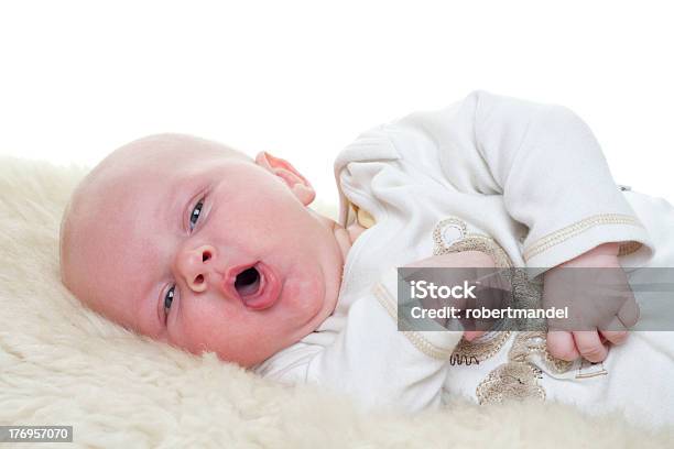 Little Baby Foto de stock y más banco de imágenes de Bebé - Bebé, Toser, Recién nacido - 0-1 mes
