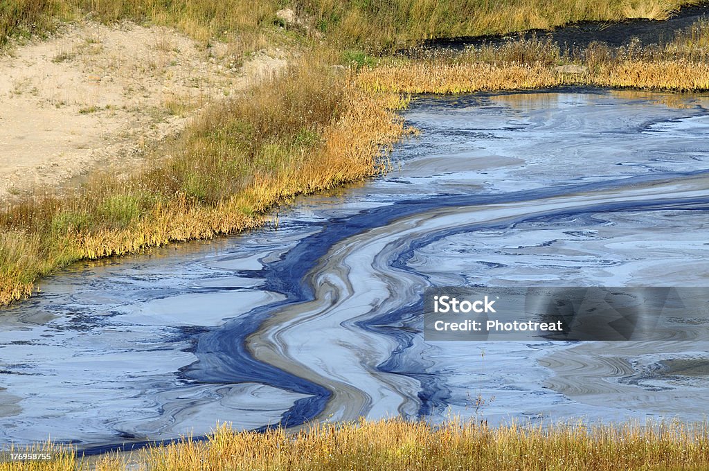Vazamento de óleo - Foto de stock de Água royalty-free