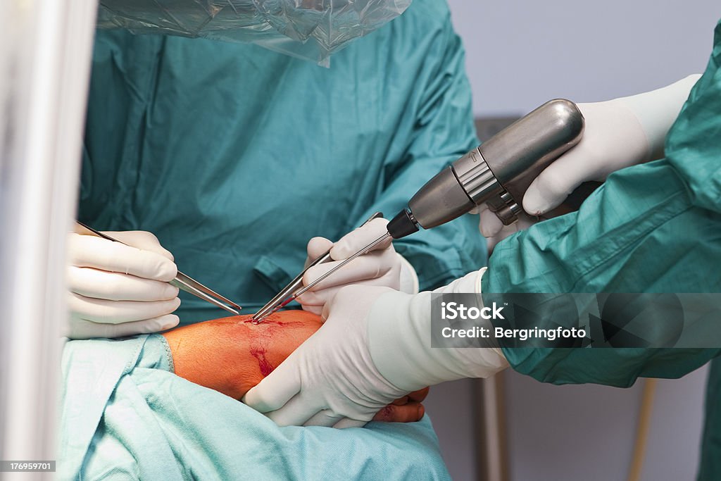 Betrieb Uhr wrist bone - Lizenzfrei Handgelenk Stock-Foto