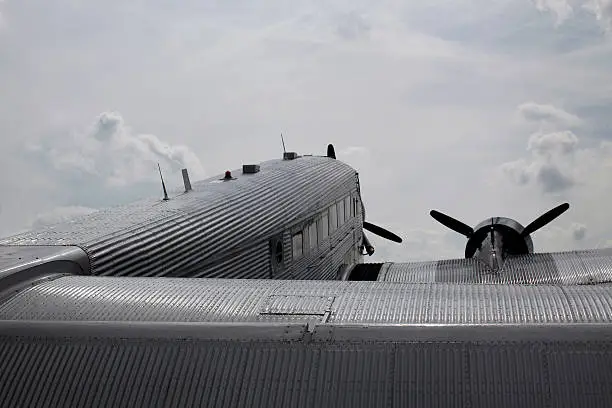 "junkers ju 52, german aviation legend"