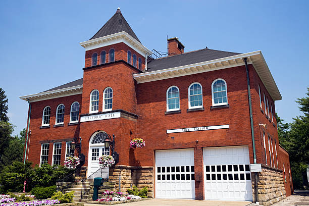 istock Historic Hall and Fire Station in Independence 176963951