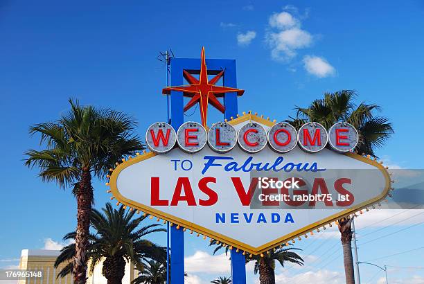 Las Vegas Welcome Sign Stock Photo - Download Image Now - Architectural Feature, Arts Culture and Entertainment, Billboard