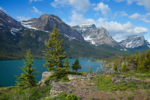 istock St Mary's lake in Glacier National Park 176966728