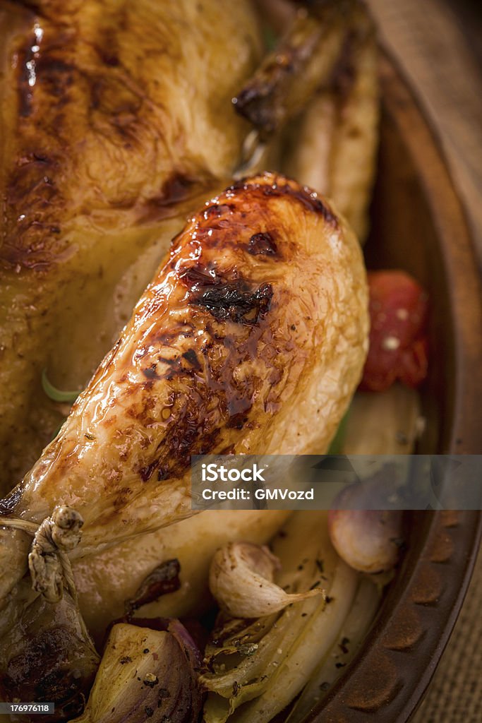 Pollo arrosto - Foto stock royalty-free di Aglio - Alliacee