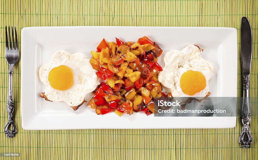 Huevos y Pimienta - Foto de stock de Alimento libre de derechos