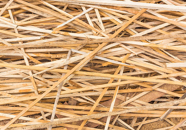 istock wood shelf chaos 176978681