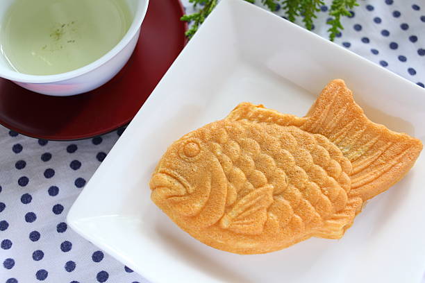 istock Japanese confectionry, fish shaped dessert 176984014
