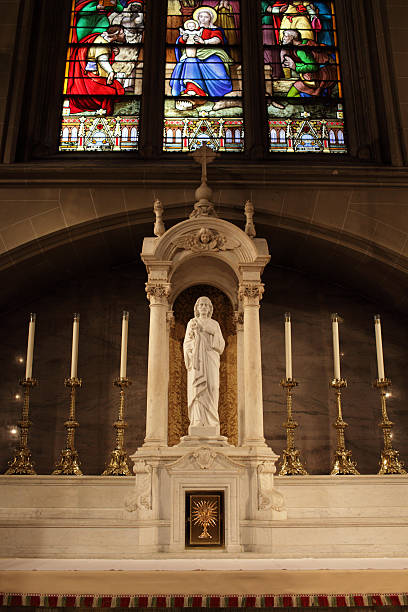 istock Sculpture of saint in cathedral 176987647