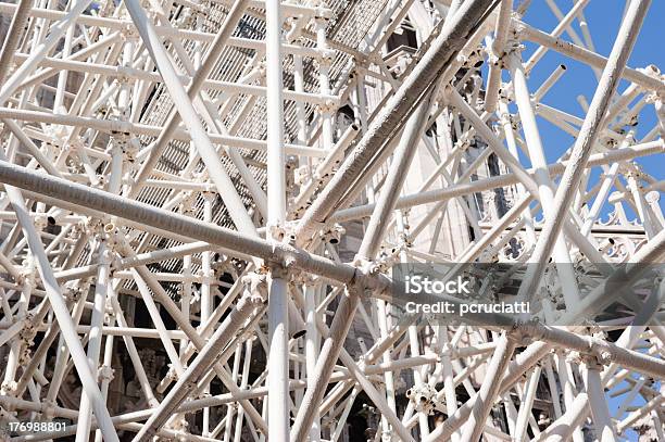 White Baugerüst Stockfoto und mehr Bilder von Abstrakt - Abstrakt, Architektur, Außenaufnahme von Gebäuden