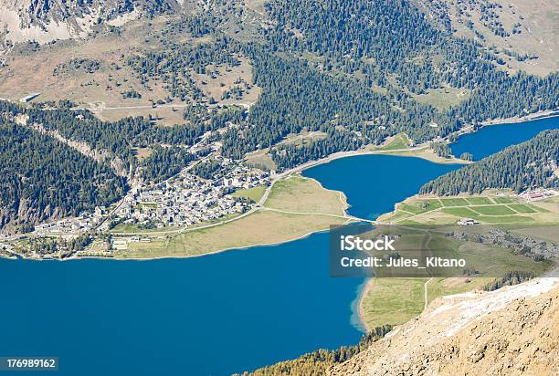 Svizzera Lago Di Montagna Blu - Fotografie stock e altre immagini di Acqua - Acqua, Albero, Alpi