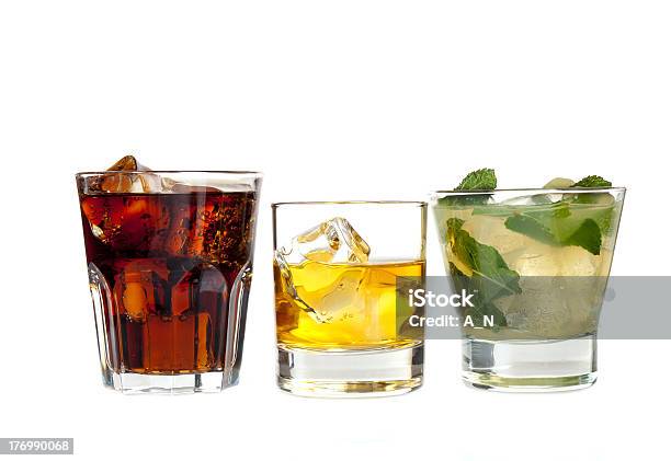 Три Коктейли — стоковые фотографии и другие картинки Алкоголь - напиток - Алкоголь - напиток, Без людей, Виски