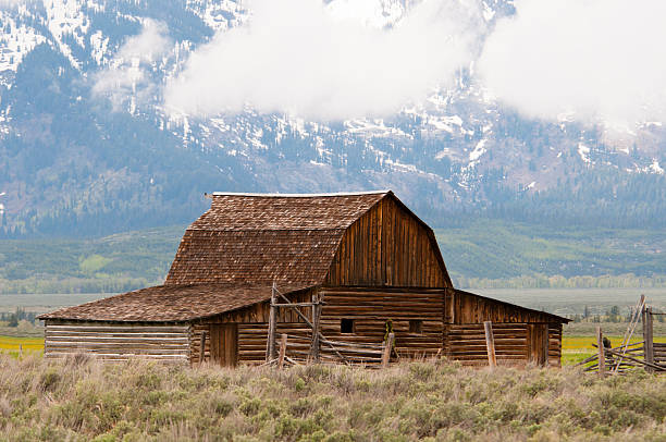 istock Old Wooden Barn with Teton Mountains 176990303