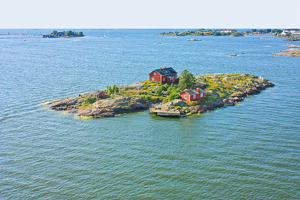 istock Islands  near Helsinki in Finland 176990371