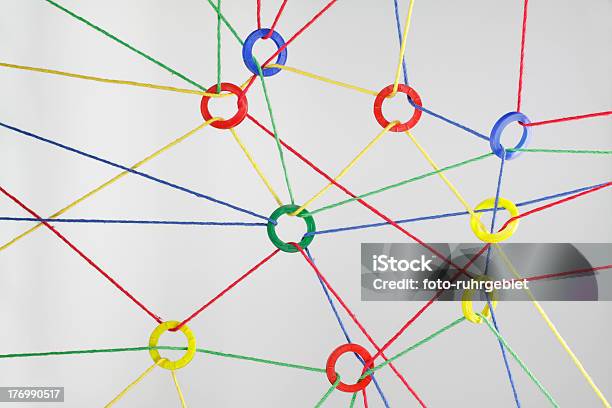 Beziehung Stockfoto und mehr Bilder von Faden - Faden, Verbindung, Zusammenhalt