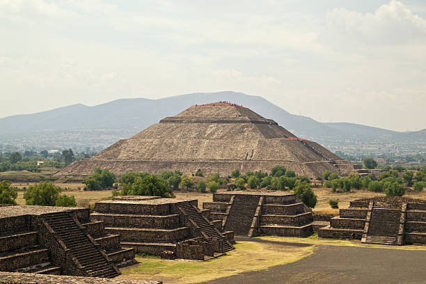 istock Pyramid of the Sun 176991217