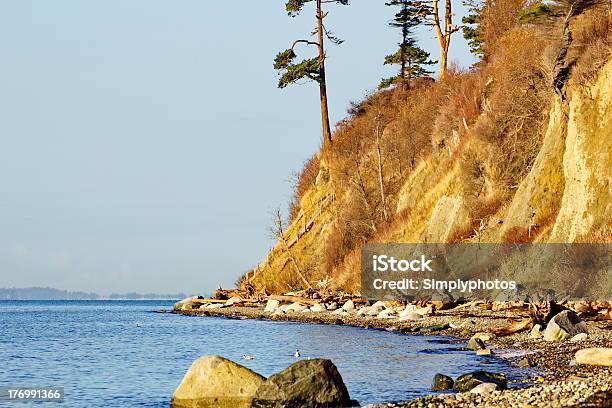 Rocky Hilled Coastline Of Birch Bay In Blaine Washington Stock Photo - Download Image Now