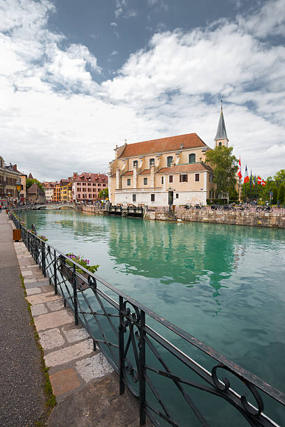istock Annecy Main Canal Old City 176992686