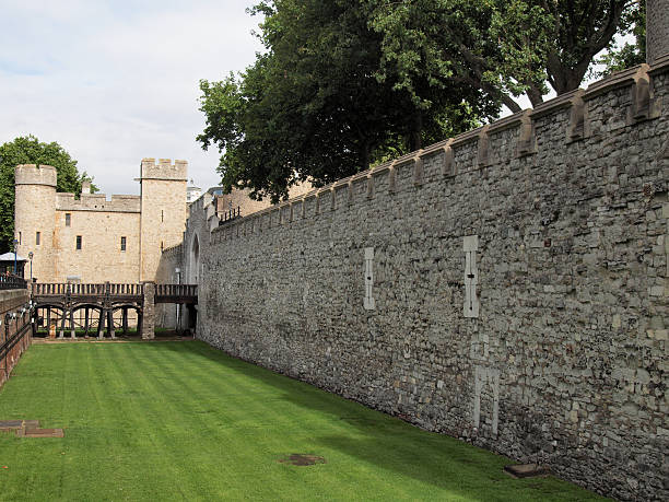 istock Tower of London 176997004