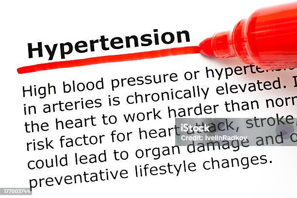 Hipertensão Sublinhada Com Marcador Vermelho - Fotografias de stock e mais imagens de Caneta - Caneta, Caneta de Feltro, Cuidados de Saúde e Medicina