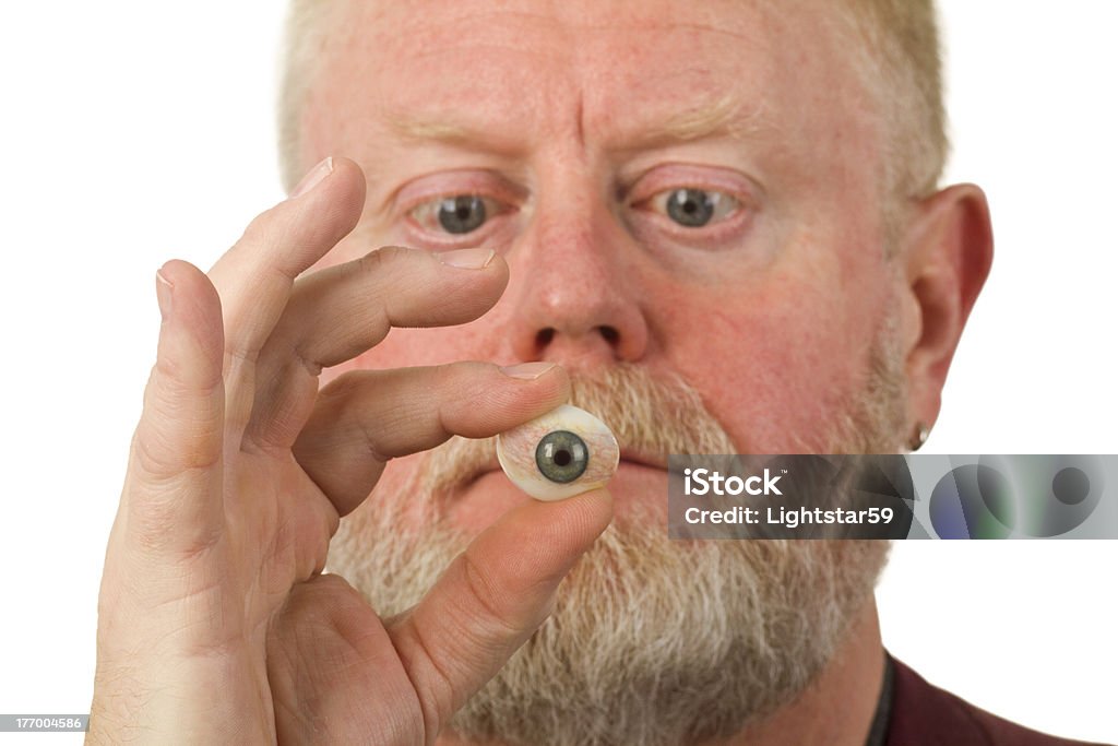 Ophthalmologist holding glass eye - Lizenzfrei Arzt Stock-Foto