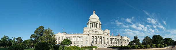 istock Arkansas State Capitol Little Rock, AR panorama 177004758