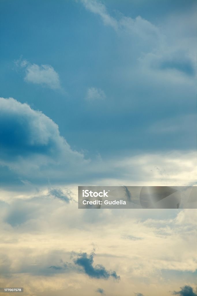 Nuages - Photo de Bleu libre de droits