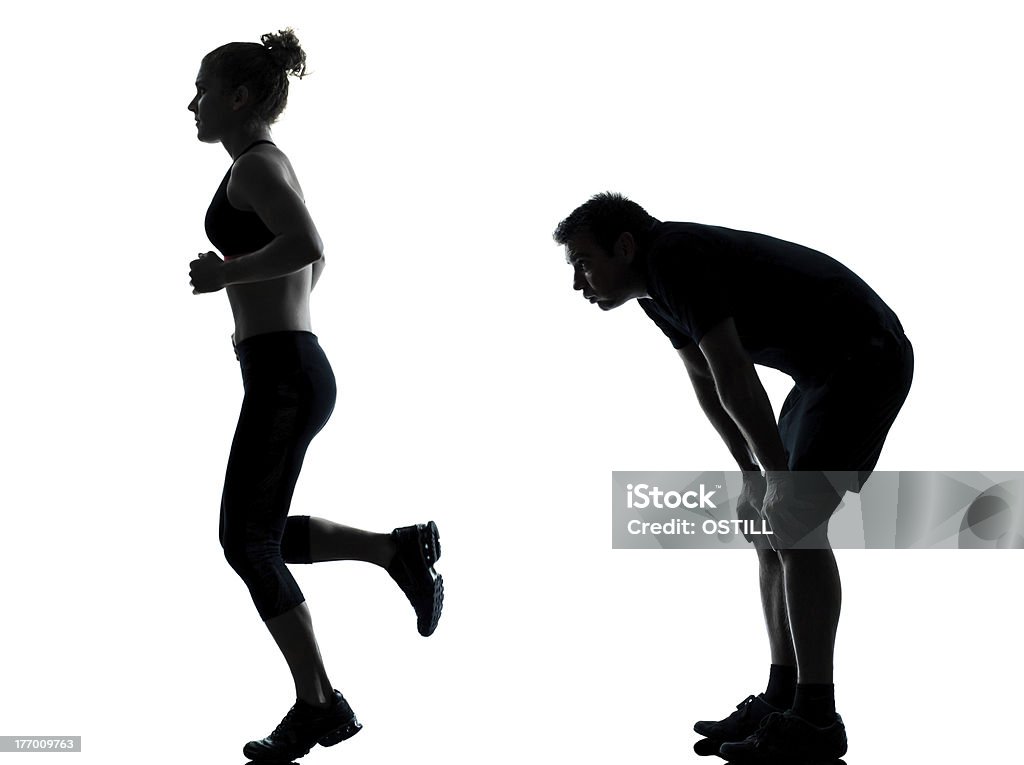 한 남자가 여자의 커플입니다 워크아웃용 피트니스 운동 - 로열티 프리 숨이 참 스톡 사진