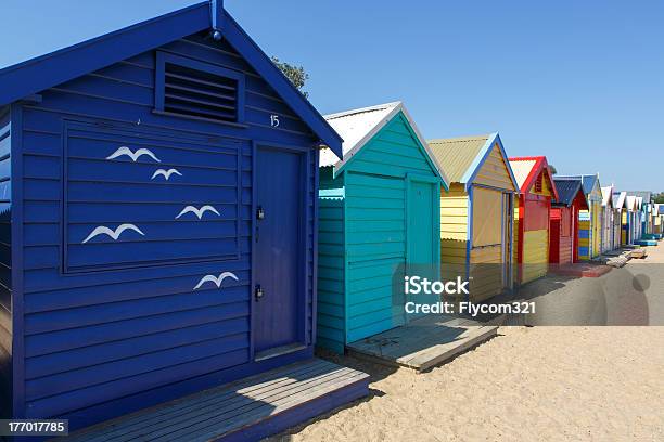 Plaża Brighton Kąpieli Chatki - zdjęcia stockowe i więcej obrazów Australia - Australia, Plaża, Brighton Beach - Melbourne