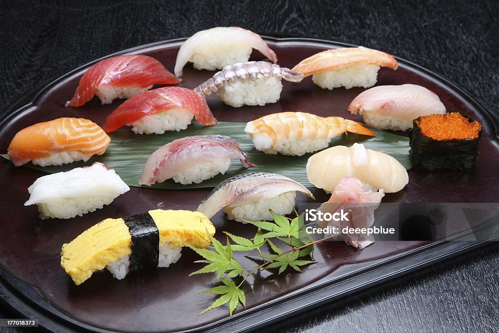 Talerz do sushi - Zbiór zdjęć royalty-free (Bez ludzi)