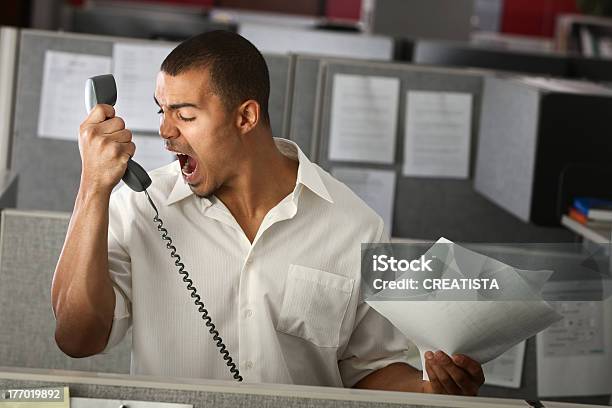 Wütende Büroberuf Stockfoto und mehr Bilder von Telefon - Telefon, Rufen - Sprache, Schreien