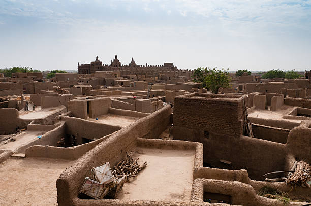 vista di djenne - dogon tribe foto e immagini stock