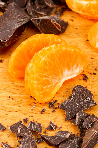 istock Chocolate and Orange Wedges 177023202