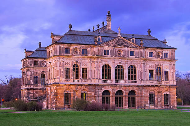 istock Dresden garden palace 177023409