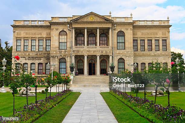 Photo libre de droit de Istanbul Le Palais De Dolmabahçe banque d'images et plus d'images libres de droit de Architecture - Architecture, Architecture islamique, Asie