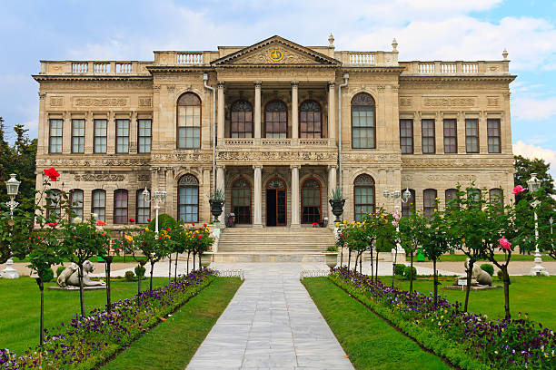 istock Istanbul - Dolmabahce Palace 177027073