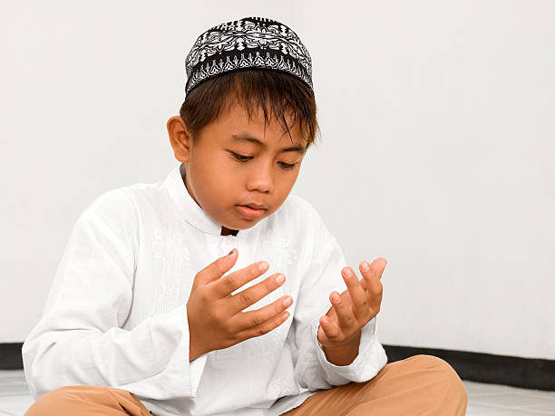istock Muslim Praying 177028460