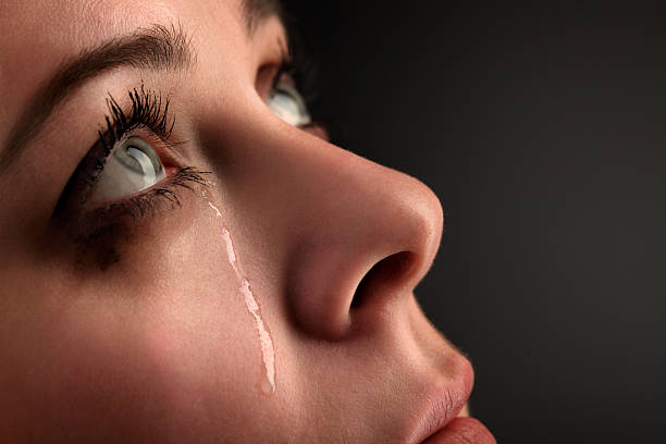 istock beauty girl cry 177029286