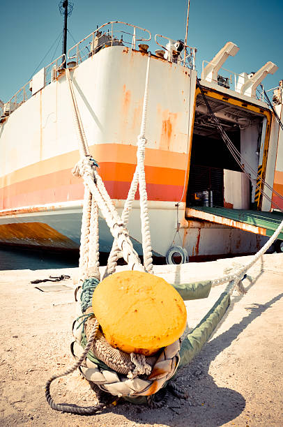 istock Old ship moored to the bollard 177029793