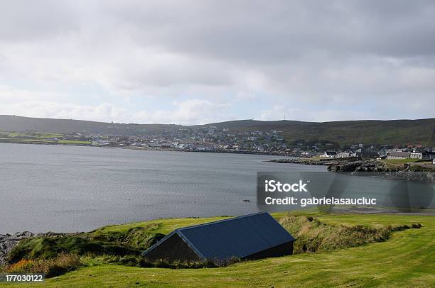 Bahía En Lerwick Foto de stock y más banco de imágenes de Agua - Agua, Aire libre, Bahía