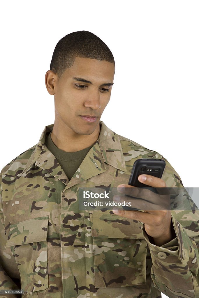 African American militärische Mann SMS - Lizenzfrei Handy Stock-Foto