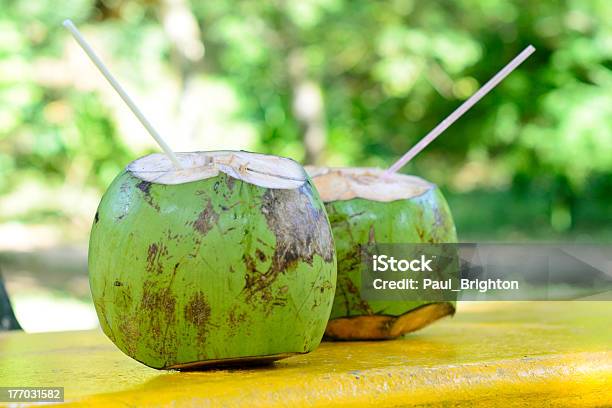 Kokosowy - zdjęcia stockowe i więcej obrazów Woda kokosowa - Woda kokosowa, Filipiny, Napój