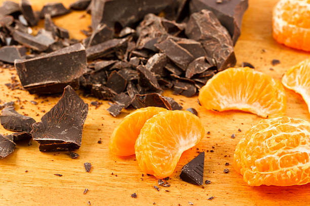 istock Orange Wedges With Dark Chocolate 177032835