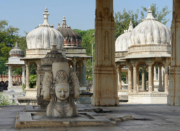 ahar cenotaphs - ahar cenotaphs imagens e fotografias de stock