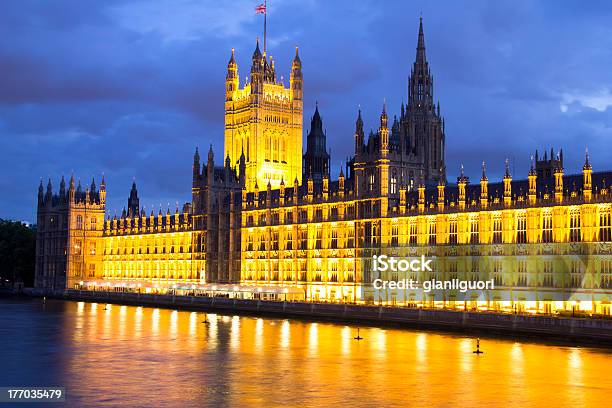 Parlament Bei Nacht London England Stockfoto und mehr Bilder von Abenddämmerung - Abenddämmerung, Architektur, Außenaufnahme von Gebäuden