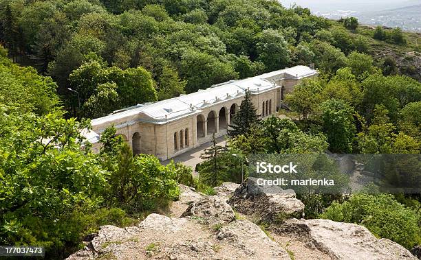 Foto de Acadêmicos Pyatigorsk Galeria e mais fotos de stock de Arquitetura - Arquitetura, Beleza natural - Natureza, Colina