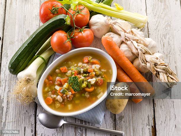 스프 야채 0명에 대한 스톡 사진 및 기타 이미지 - 0명, 감자 요리, 건강한 식생활