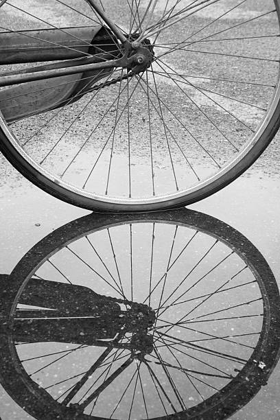istock bike wheel reflection 177039490
