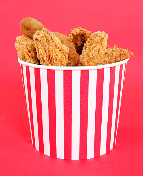 istock Fried chicken in big red white stripes bucket box 177039868