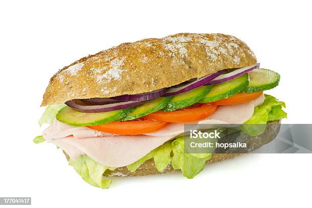 Panino Sano Isolato Integrale - Fotografie stock e altre immagini di Panino Kaiser - Panino Kaiser, Panino ripieno, Panino submarine