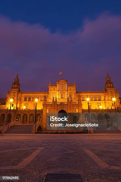 Plaza De España В Севилья Ночью Испания — стоковые фотографии и другие картинки Андалусия - Андалусия, Архитектура, Без людей